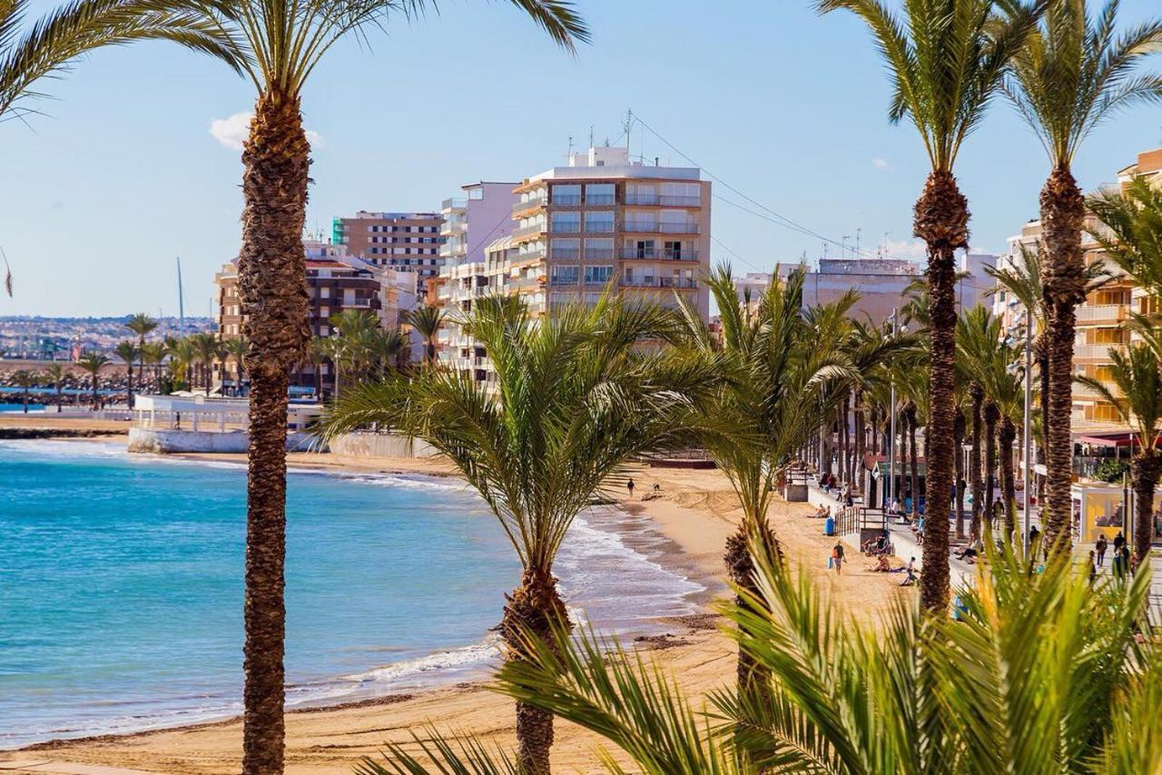 Шикарная Квартира На Первой Линии -Luxury Apartment On The First Line Sea تورّيفيِخا المظهر الخارجي الصورة