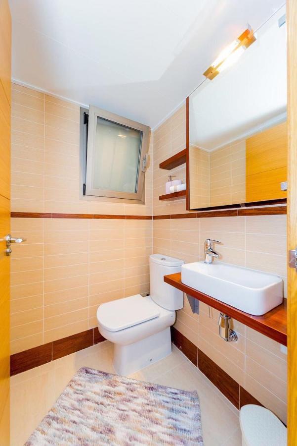 Шикарная Квартира На Первой Линии -Luxury Apartment On The First Line Sea تورّيفيِخا المظهر الخارجي الصورة